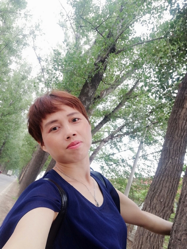 健康快乐女神的第二张照片--湖南中老年相亲网