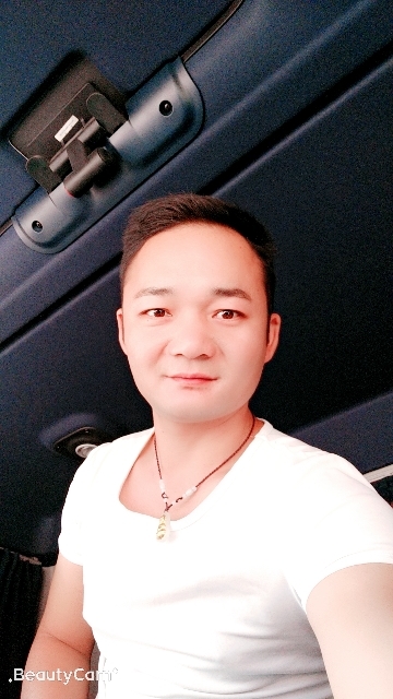平凡的第一张照片--湖南中老年相亲网