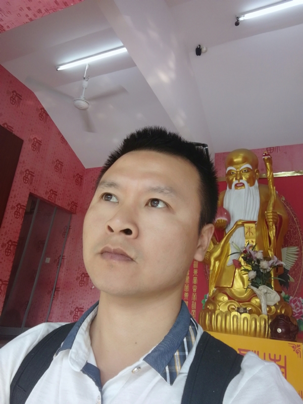 WAR的第一张照片--湖南中老年相亲网