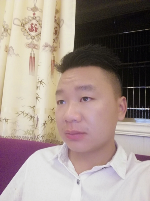 王梓林的第一张照片--湖南中老年相亲网
