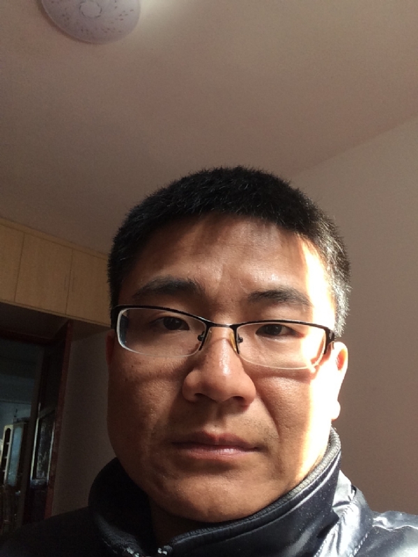 余浩浩的第一张照片--湖南中老年相亲网