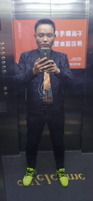 迷失自我的第一张照片--湖南中老年相亲网