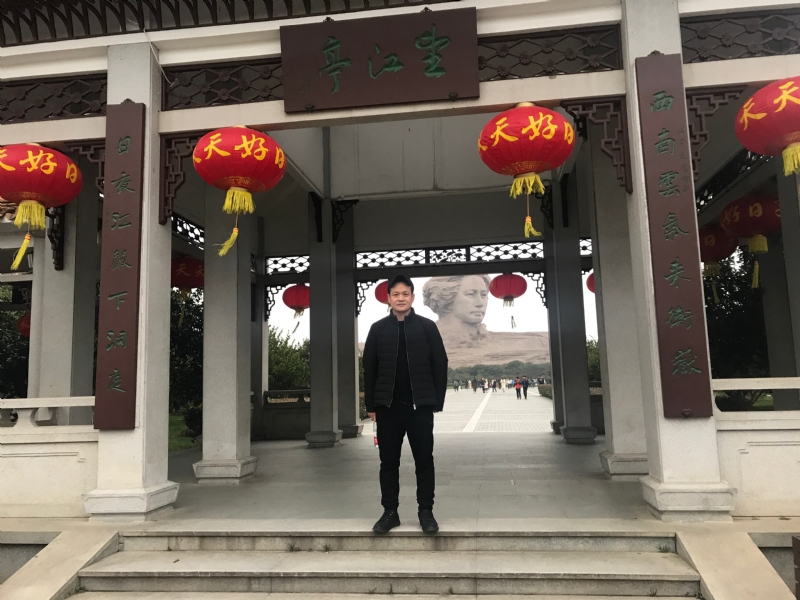 风继续吹的第一张照片--湖南中老年相亲网