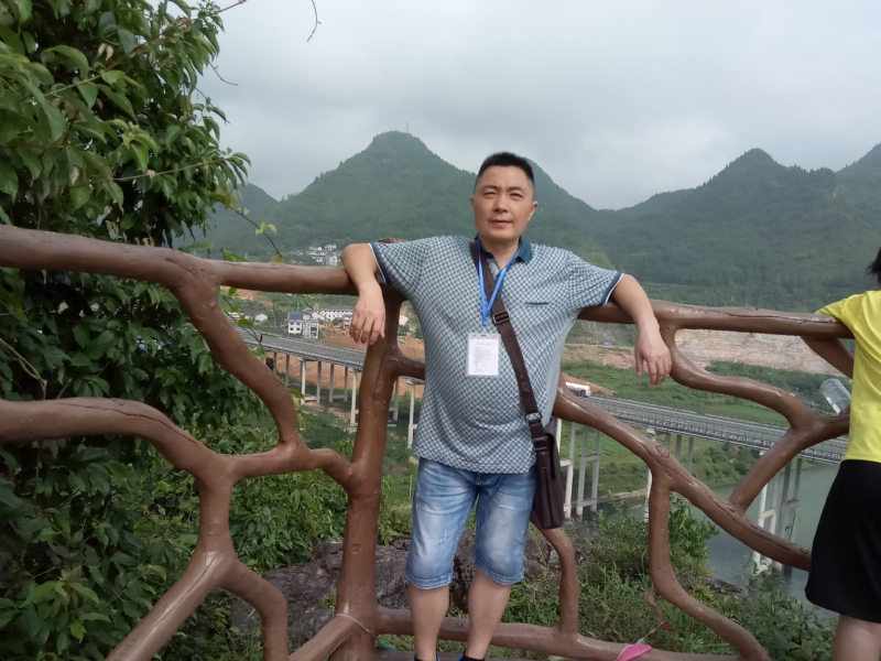 岁月无声的第一张照片--湖南中老年相亲网