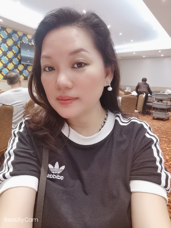 Amy的第一张照片--湖南中老年相亲网