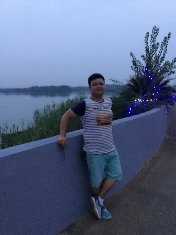 RLC的第一张照片--湖南中老年相亲网