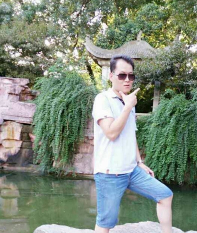 随缘的第一张照片--湖南中老年相亲网