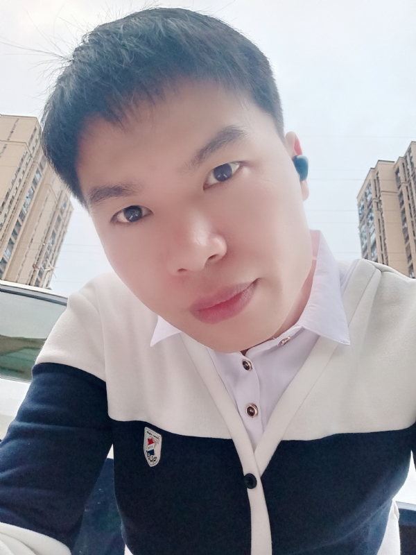 雨霁月清风的第一张照片--湖南中老年相亲网