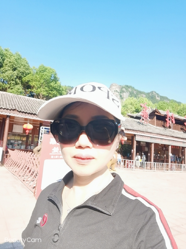 山百合的第一张照片--湖南中老年相亲网