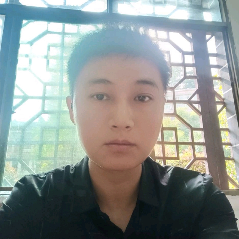 枫叶的第一张照片--湖南中老年相亲网