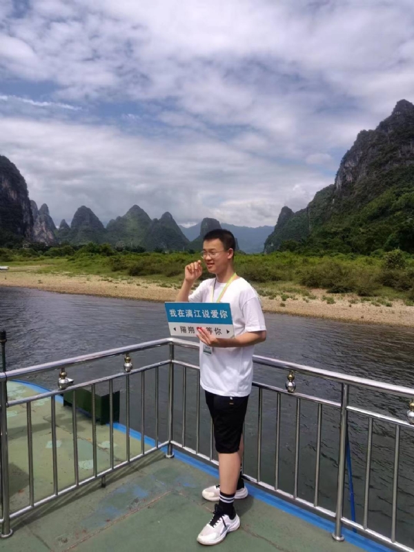 决胜时刻的第三张照片--湖南中老年相亲网